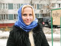 Feet - Nina D - 2017-04-19 Bare feet in the cold slush