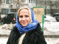 Feet - Nina D - 2017-04-19 Bare feet in the cold slush