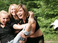 Feet - Oksana + Jenya + Anna Taradanova - 2006-12-03 Sharp exam for bare feet