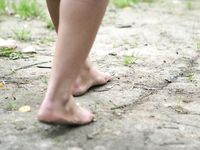 Feet - Oksana + Jenya + Anna Taradanova - 2006-12-03 Sharp exam for bare feet