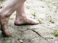 Feet - Oksana + Jenya + Anna Taradanova - 2006-12-03 Sharp exam for bare feet