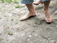 Feet - Oksana + Jenya + Anna Taradanova - 2006-12-03 Sharp exam for bare feet