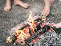 Feet - Oksana + Jenya + Anna Taradanova - 2006-12-03 Sharp exam for bare feet