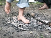 Feet - Oksana + Jenya + Anna Taradanova - 2006-12-03 Sharp exam for bare feet