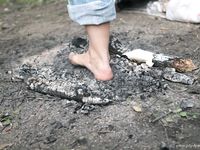 Feet - Oksana + Jenya + Anna Taradanova - 2006-12-03 Sharp exam for bare feet