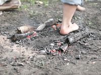 Feet - Oksana + Jenya + Anna Taradanova - 2006-12-03 Sharp exam for bare feet