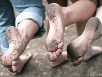 Feet - Oksana + Jenya + Anna Taradanova - 2006-12-03 Sharp exam for bare feet