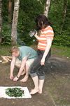 Feet - Oksana + Lena + Marina - 2004-06-19 Barefooted picnic
