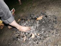 Feet - Oksana + Lena + Marina - 2004-06-19 Barefooted picnic