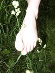 Feet - Oksana - 2004-09-20 In the forest