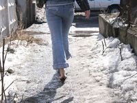 Feet - Oksana - 2005-04-07 Dirty feet in and outdoors