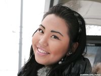 Feet - Oksana A - 2011-03-27 Barefoot oriental beauty