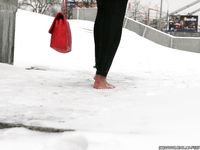 Feet - Oksana A - 2011-03-27 Barefoot oriental beauty