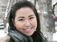 Feet - Oksana A - 2011-03-27 Barefoot oriental beauty