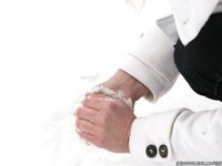 Feet - Oksana B - 2011-09-22 Hot feet on wet snow