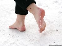 Feet - Oksana C - 2011-11-03 Hot girl on cold snow