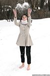Feet - Oksana C - 2011-11-03 Hot girl on cold snow