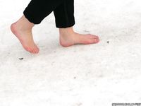 Feet - Oksana C - 2011-11-03 Hot girl on cold snow