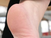 Feet - Oksana C - 2011-11-03 Hot girl on cold snow