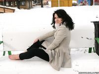 Feet - Oksana C - 2011-11-03 Hot girl on cold snow