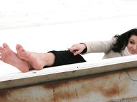Feet - Oksana C - 2011-11-03 Hot girl on cold snow