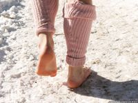 Feet - Oksana D - 2014-08-12 Wonderful sunny weather