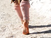 Feet - Oksana D - 2014-08-12 Wonderful sunny weather