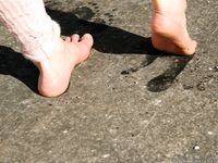 Feet - Oksana D - 2014-08-12 Wonderful sunny weather