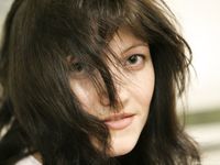 Feet - Olga A - 2010-10-20 Hot asphalt and high arches