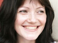 Feet - Olga A - 2010-10-20 Hot asphalt and high arches