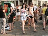 Feet - Olga A - 2010-10-20 Hot asphalt and high arches