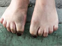 Feet - Olga B - 2010-12-07 Tender barefoot beauty