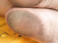 Feet - Olga B - 2010-12-07 Tender barefoot beauty