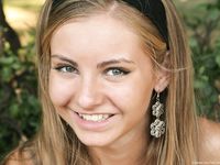 Feet - Olga B - 2010-12-07 Tender barefoot beauty