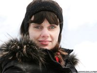 Feet - Olga D - 2011-11-27 Slender barefoot girl