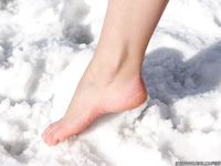 Feet - Olga D - 2011-11-27 Slender barefoot girl