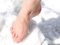 Feet - Olga D - 2011-11-27 Slender barefoot girl