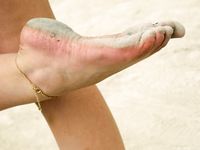 Feet - Olga E - 2014-06-18 A warm spring day