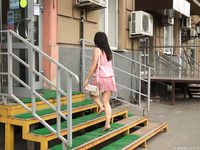 Feet - Olga F - 2015-11-13 A tiny barefoot girl