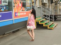 Feet - Olga F - 2015-11-13 A tiny barefoot girl