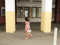 Feet - Olga F - 2015-11-13 A tiny barefoot girl