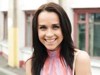 Feet - Olga F - 2015-11-13 A tiny barefoot girl