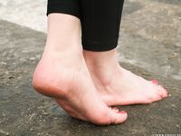 Feet - Olga G - 2017-07-25 High-arched feet