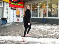 Feet - Olga G - 2017-07-25 High-arched feet