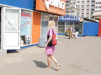 Feet - Olya - 2005-06-15 Charming barefoot girl