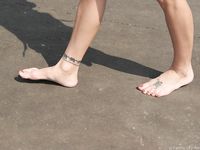 Feet - Olya - 2005-06-15 Charming barefoot girl