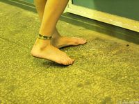 Feet - Olya - 2005-06-15 Charming barefoot girl