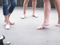 Feet - Olya with friends - 2006-02-15 Fire and glass test for bare feet