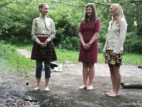 Feet - Olya with friends - 2006-02-15 Fire and glass test for bare feet