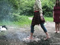 Feet - Olya with friends - 2006-02-15 Fire and glass test for bare feet